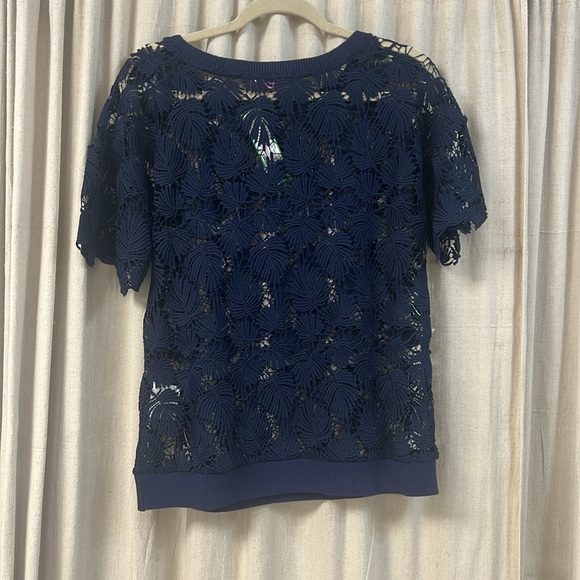 NWT Lillly Pulitzer Navy Palm Knit Lace Top - Picture 2 of 3